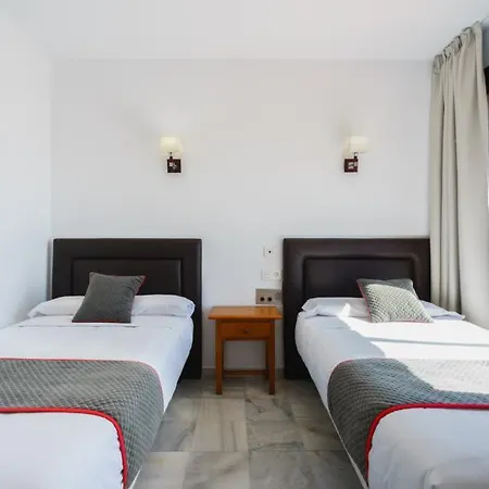 El Ancla Hotel *