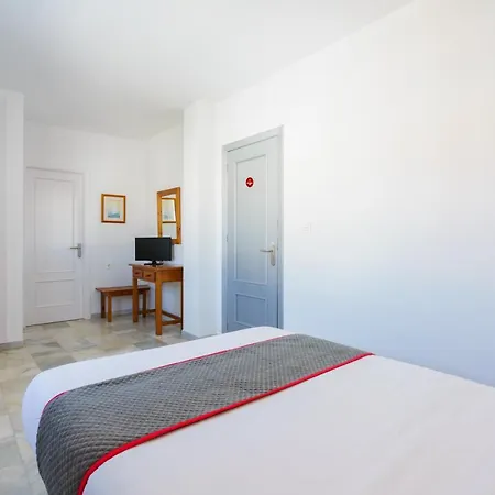 Hotel El Ancla *